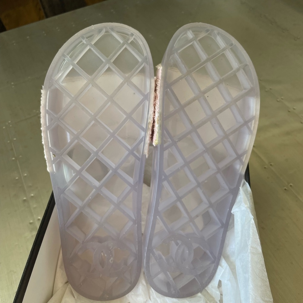 Chanel slides pink terry cloth logo sandals sz 39 - Picture 10 of 11